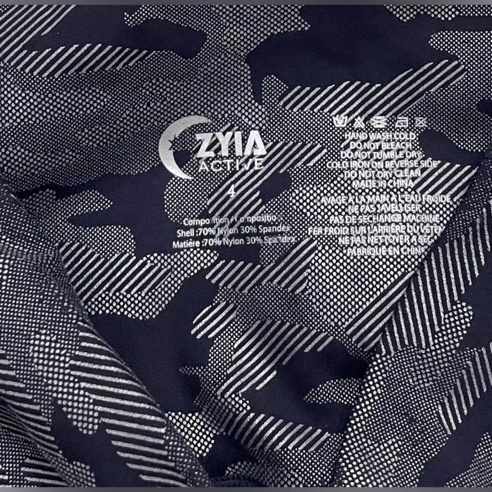 ZYIA Silver Navy Camo Supreme Hi-Rise 7/8 Leggings 4 - Picture 7 of 7